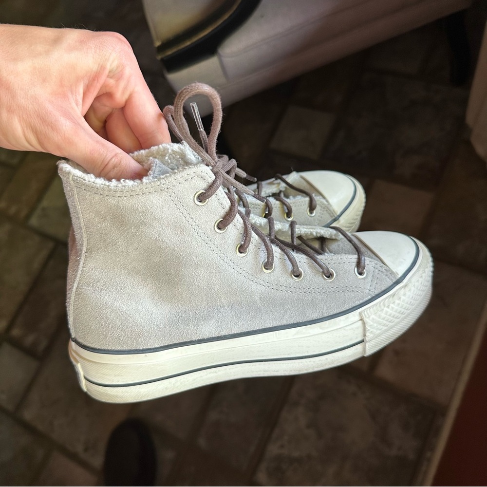 🟢Converse CTAS Platform High Women's Sz 6 Grey White Sherpa 566565C